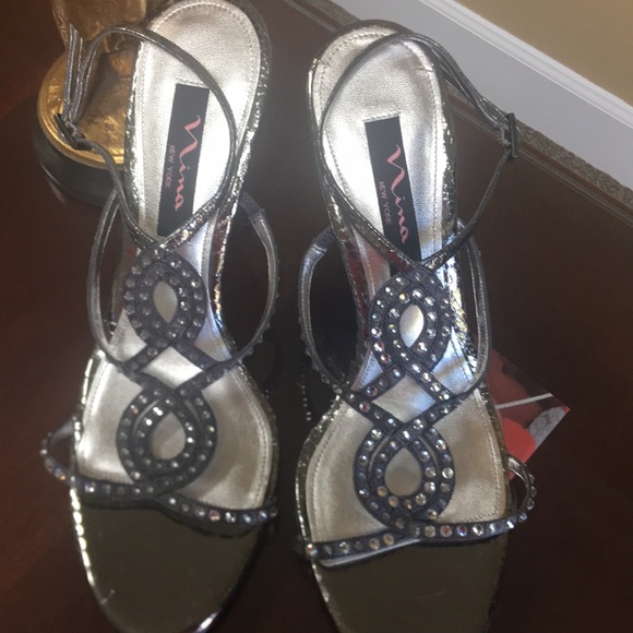 Nina sling back studded heel sandal - Picture 4 of 6